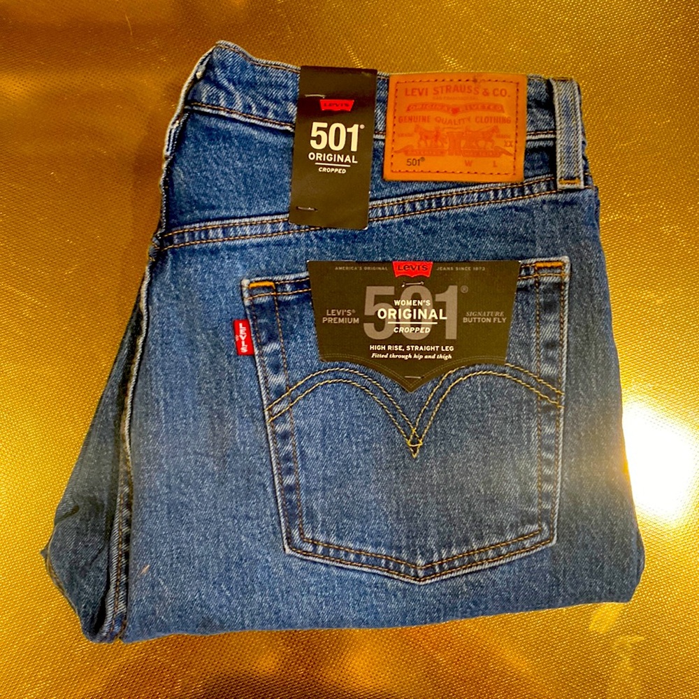 Levi’s 501 Cropped High Rise, Straight Leg Jeans - Size 32 x 26